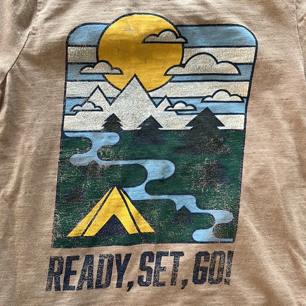 Bundle of 5 graphic T-shirts, sz 5/6